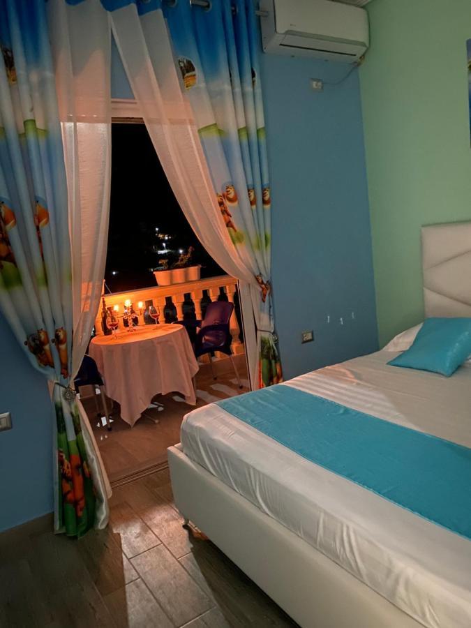 Vila Sinani Sarandë Buitenkant foto