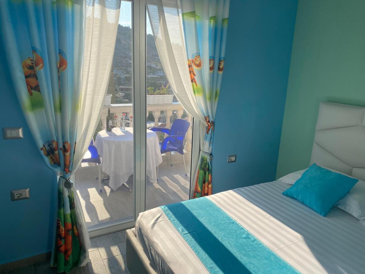 Vila Sinani Sarandë Buitenkant foto