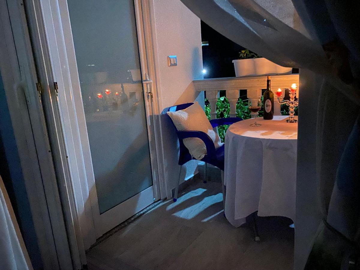 Vila Sinani Sarandë Buitenkant foto